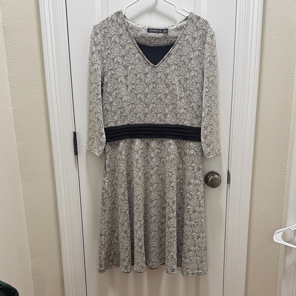 Black and Cream V-Neck Fit & Flare Dress